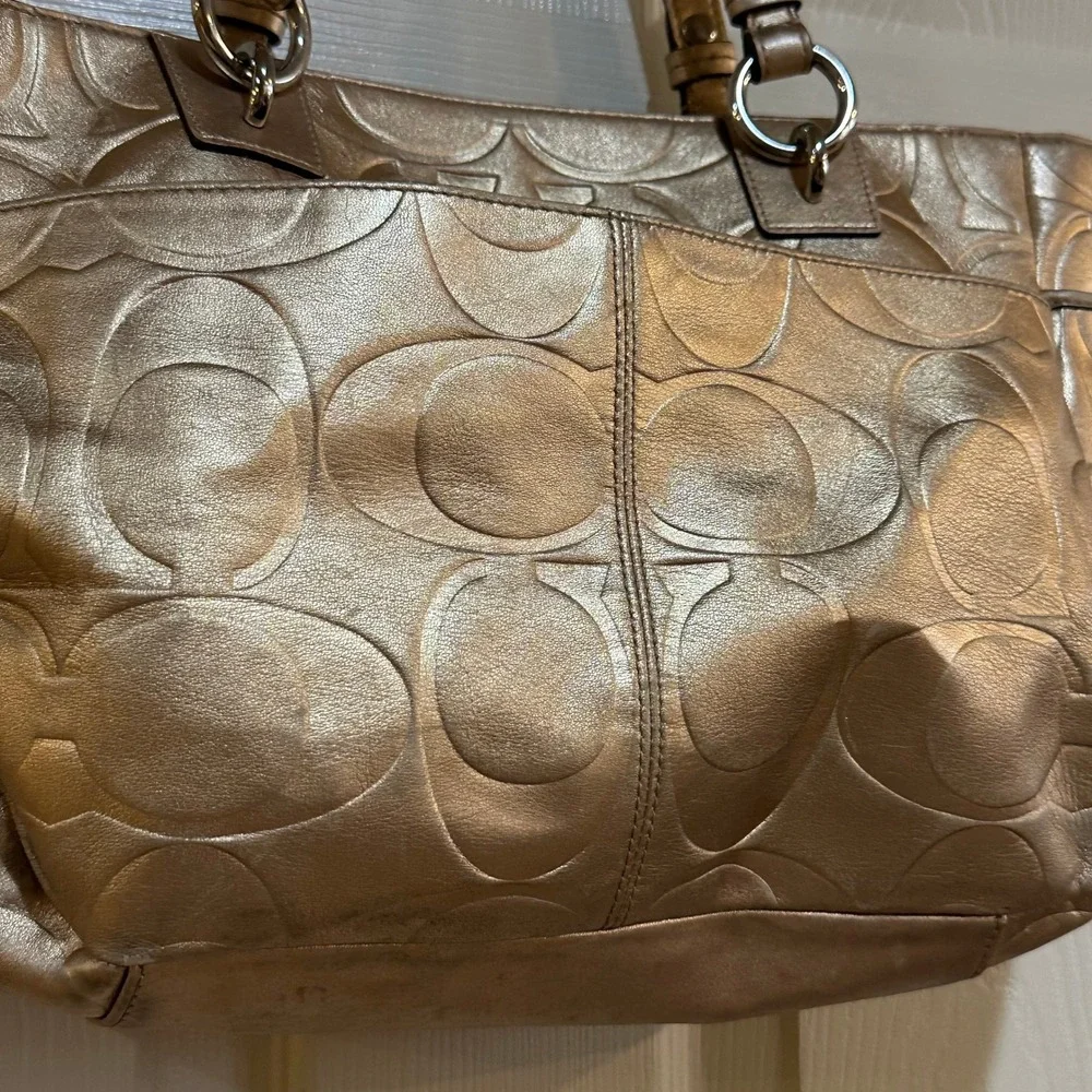 Coach Metallic Gold Leather Signature C‎ Embossed Tote Shoulder Bag Handbag